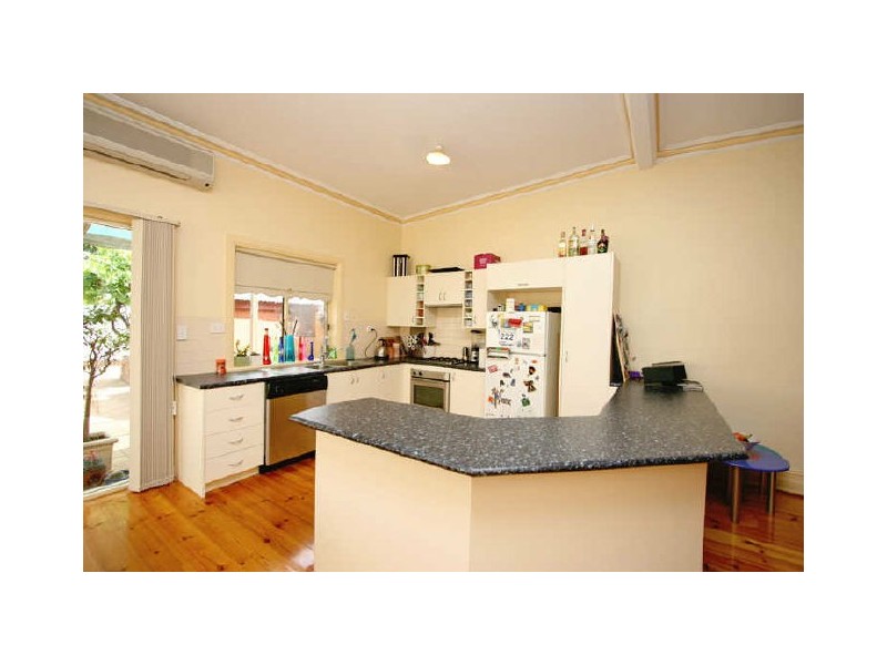 124 Drayton Street, Bowden SA 5007
