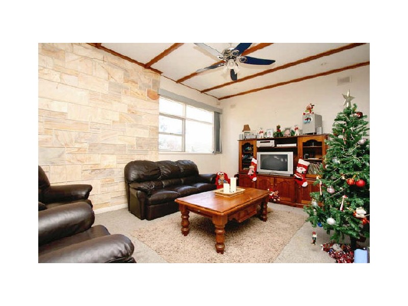 34 Dumfries Avenue, Seaton SA 5023