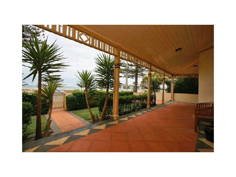 108 Esplanade, Semaphore SA 5019