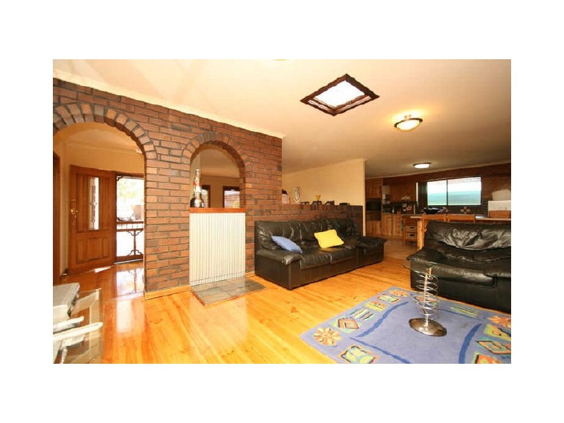 6 Mariners Crescent, West Lakes SA 5021