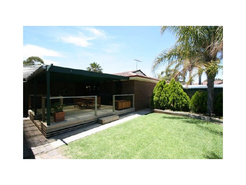 6 Mariners Crescent, West Lakes SA 5021