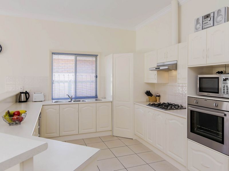 11 Crown Terrace, Royal Park SA 5014