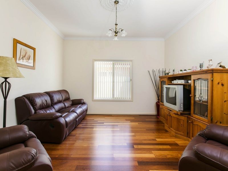 11 Crown Terrace, Royal Park SA 5014