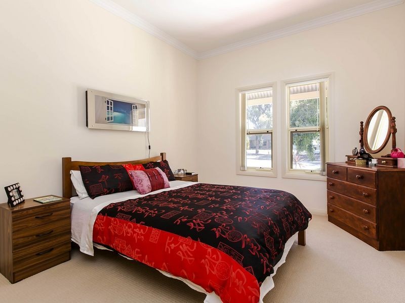 11 Crown Terrace, Royal Park SA 5014