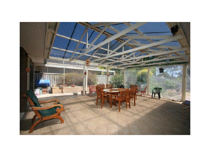 30 Greenfield Crescent, West Lakes Shore SA 5020