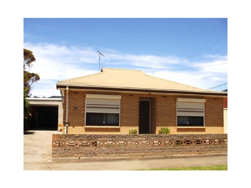 1 Kinross Avenue, Seaton SA 5023