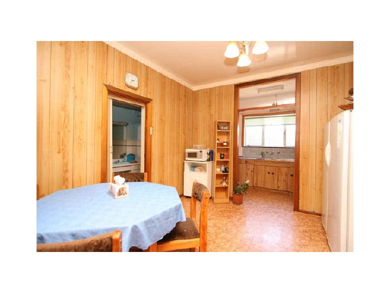 13 Lowe Street, Royal Park SA 5014