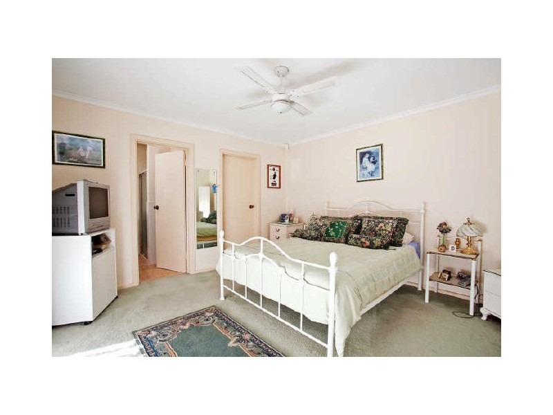 27 Manly Circuit, West Lakes Shore SA 5020