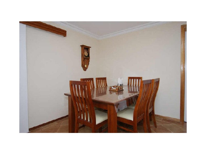 11 Fonda Crt, Paralowie SA 5108