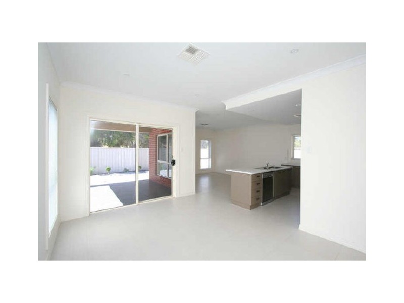 33 Manly Circuit, West Lakes Shore SA 5020