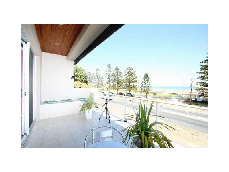 13 Esplanade, Semaphore South SA 5019