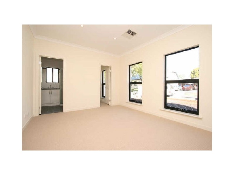 1/1 Leslie Street, Woodville SA 5011