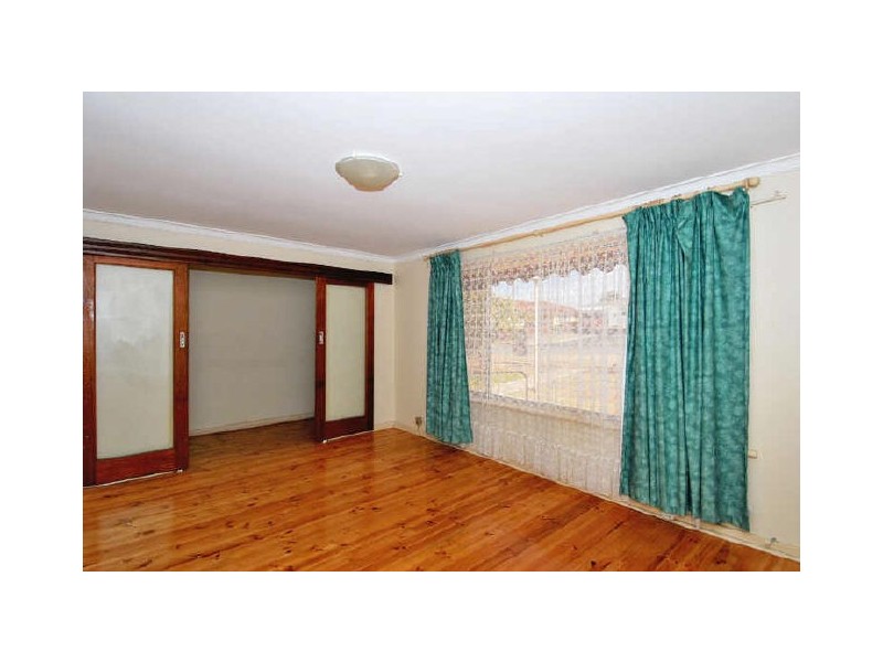 8 Marrett Drive, Ingle Farm SA 5098