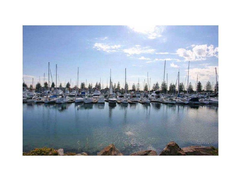 3/12 Arcadia Court, North Haven SA 5018