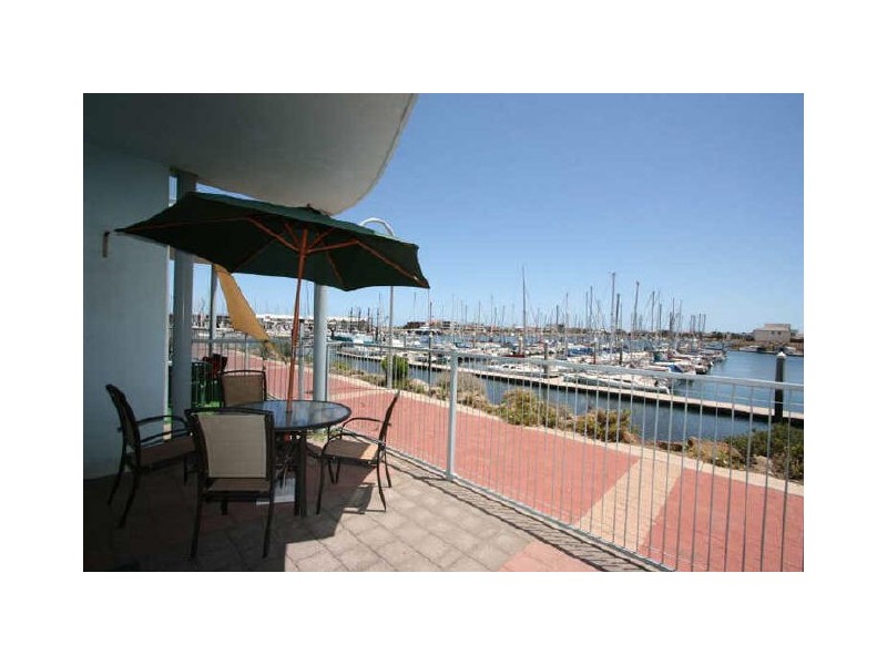 3/12 Arcadia Court, North Haven SA 5018