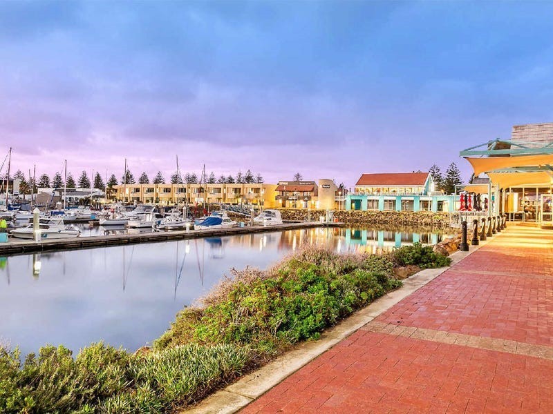 Berth 73/7 Arcadia Court, North Haven SA 5018