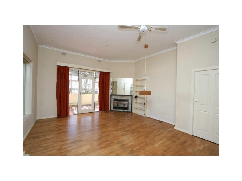 146 Seaview Road, Henley Beach South SA 5022