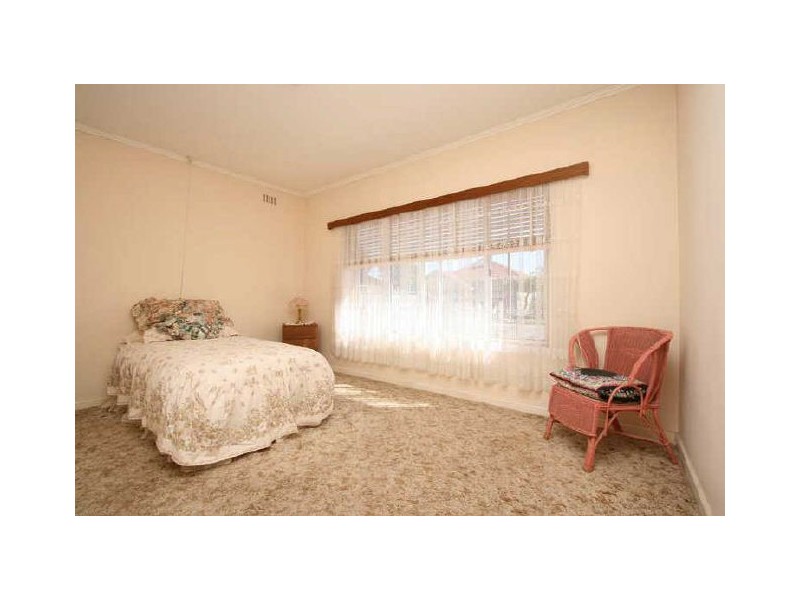 28 Rose Street, Ottoway SA 5013