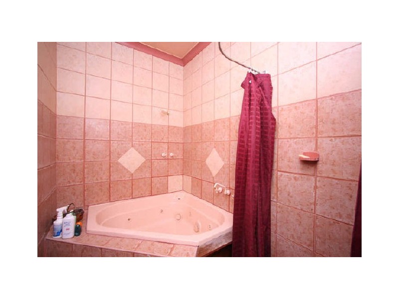 30 Dumfries Avenue, Seaton SA 5023