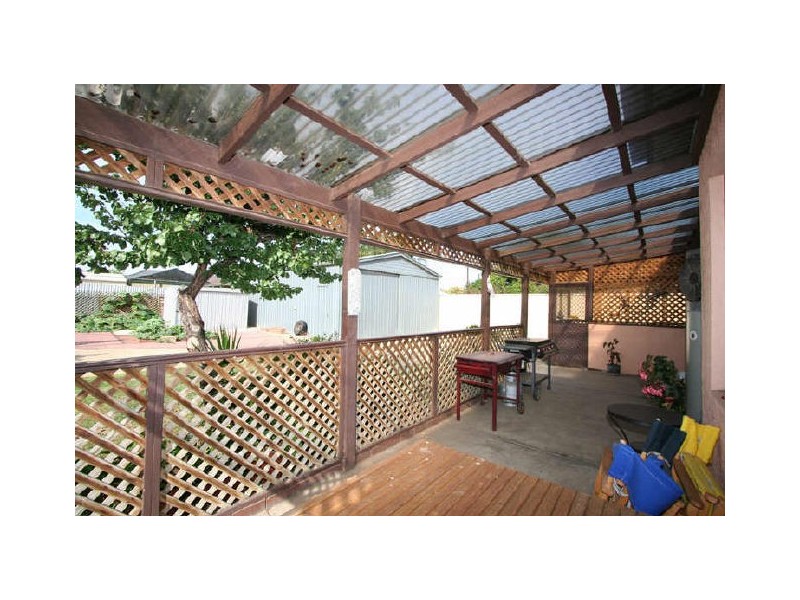 30 Dumfries Avenue, Seaton SA 5023