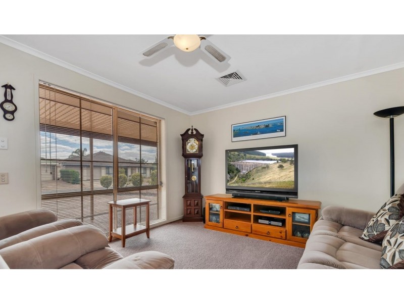 4 Rhode Island Drive, Parafield Gardens SA 5107