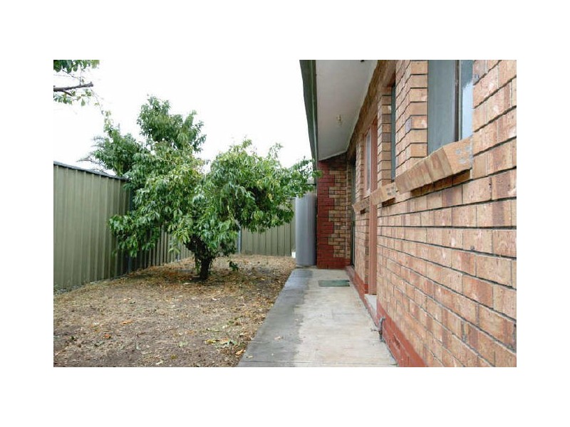 2/4 Little Street, Royal Park SA 5014