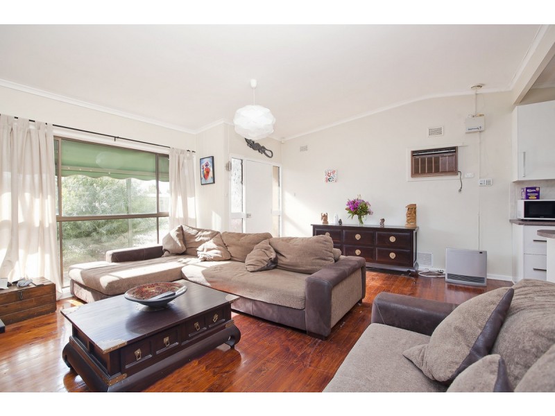 24 Bristol Crescent, Taperoo SA 5017