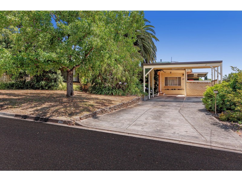 17 Longview Crescent, O’halloran Hill SA 5158