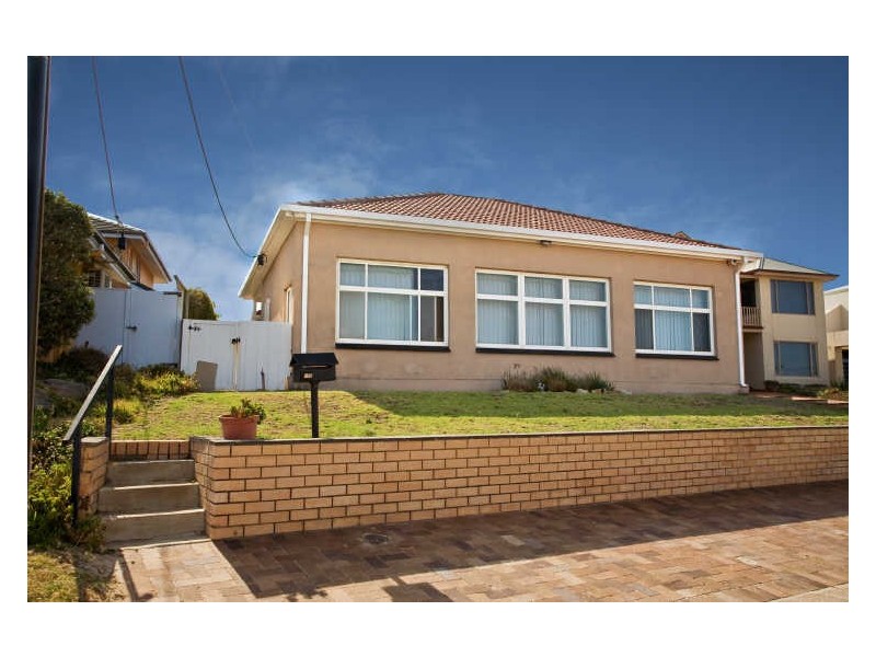 156 Seaview Road, Tennyson SA 5022