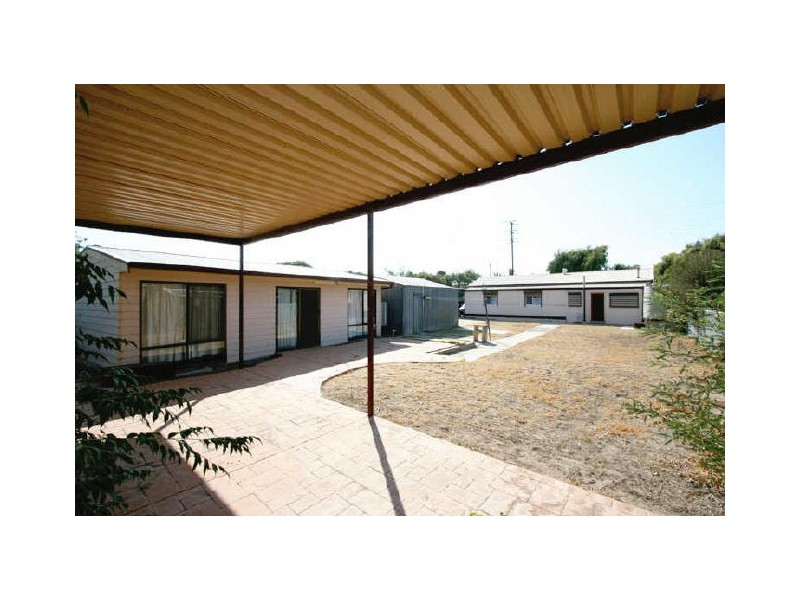 105 Railway Terrace, Largs North SA 5016