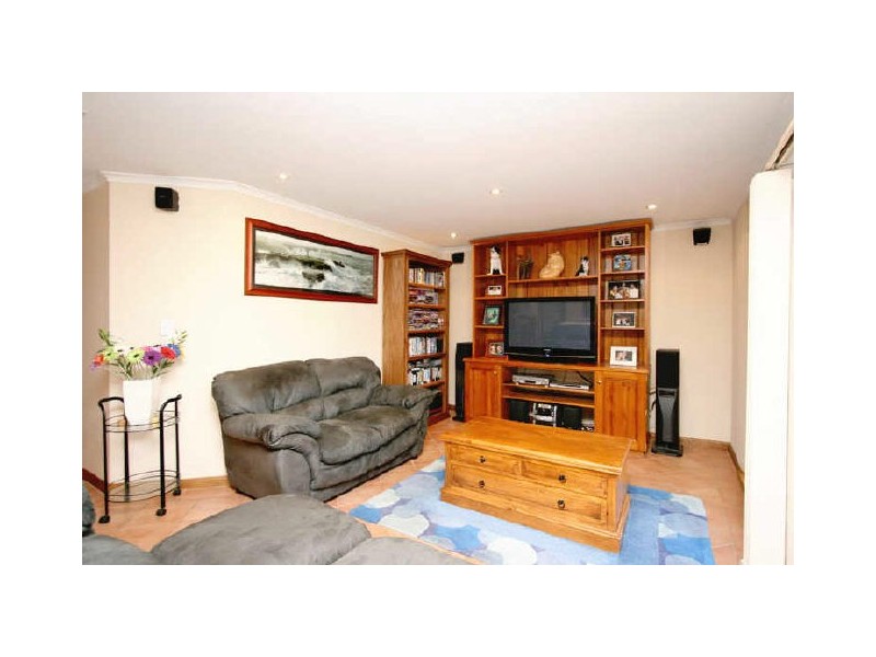 1 Bowman Street, Walkley Heights SA 5098