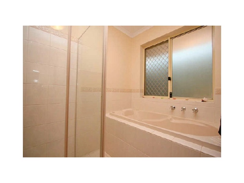 1 Bowman Street, Walkley Heights SA 5098