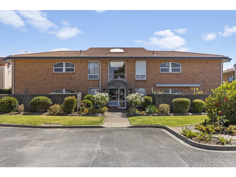 1/7 Sunrise Court, West Lakes SA 5021