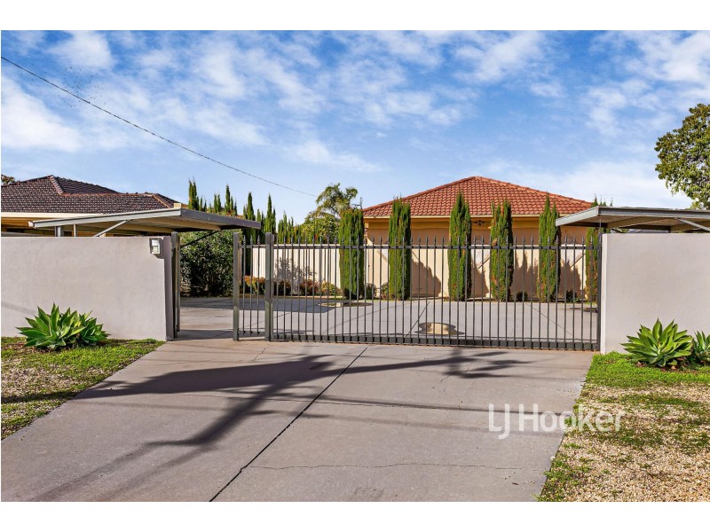 3/2 Pearce Street, Ottoway SA 5013