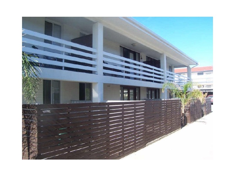 2/27 Military Road, West Beach SA 5024