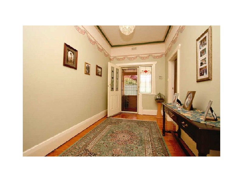 19 Kalgoorlie Road, Largs Bay SA 5016