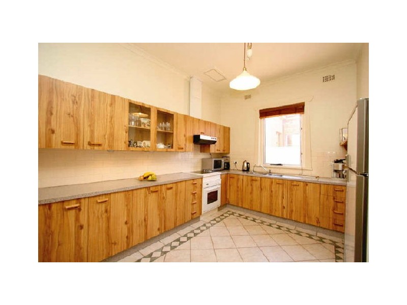 19 Kalgoorlie Road, Largs Bay SA 5016