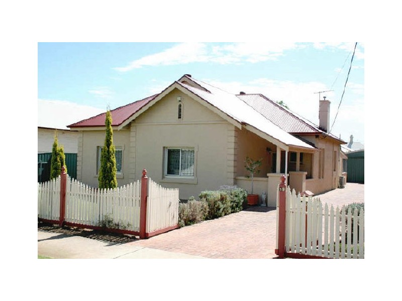 19 Kalgoorlie Road, Largs Bay SA 5016