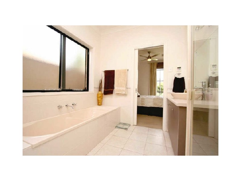 24a Whimpress Avenue, Findon SA 5023