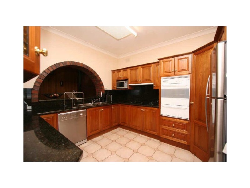 15 Hoskins Avenue, Kidman Park SA 5025