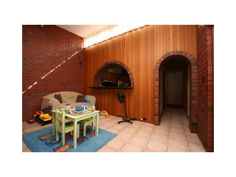 15 Hoskins Avenue, Kidman Park SA 5025