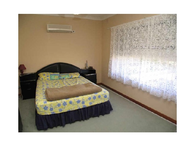 11 Tenth Avenue, Woodville North SA 5012