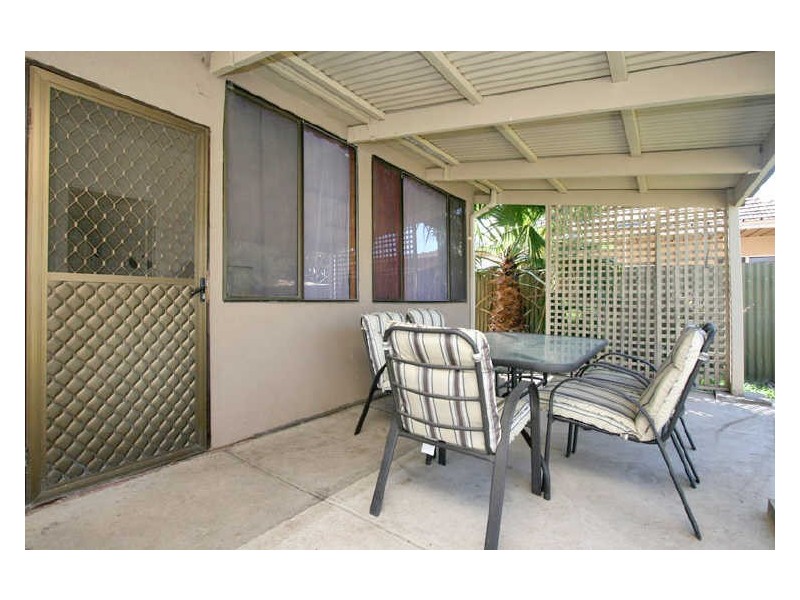 24 Hampden Street, Rosewater SA 5013