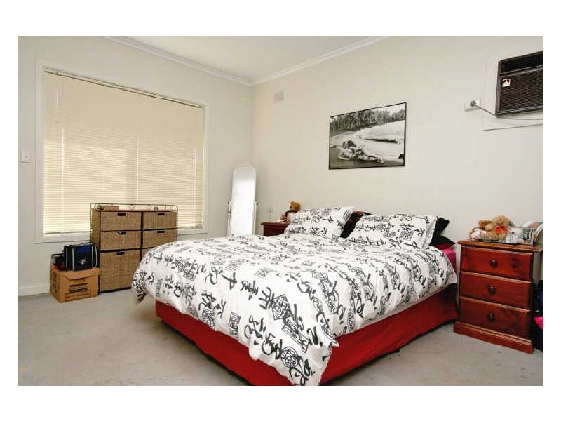 24 Hampden Street, Rosewater SA 5013