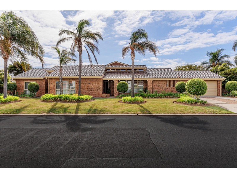 15 Sir John Marks Drive, West Lakes SA 5021