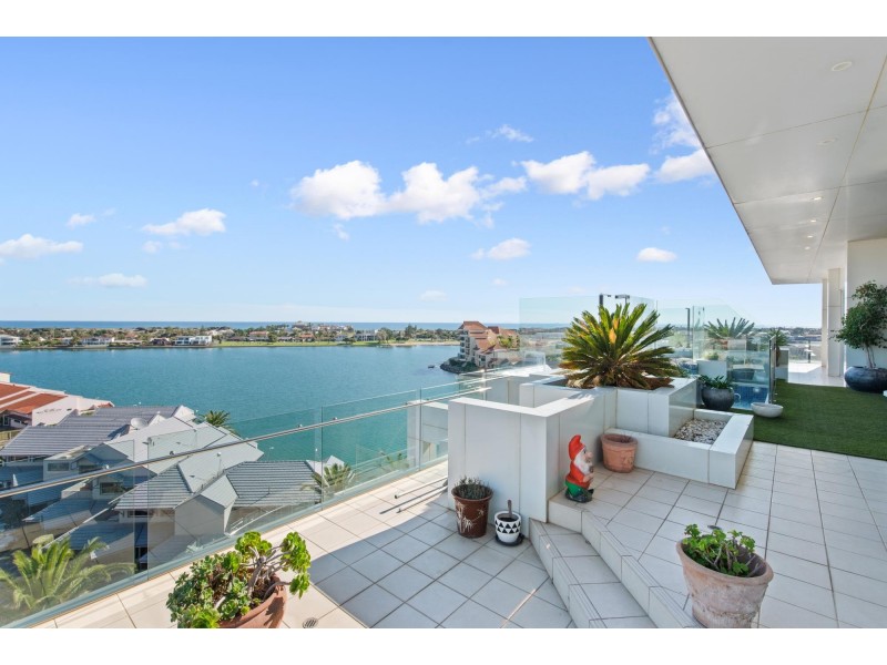 67/155 Brebner Drive, West Lakes SA 5021