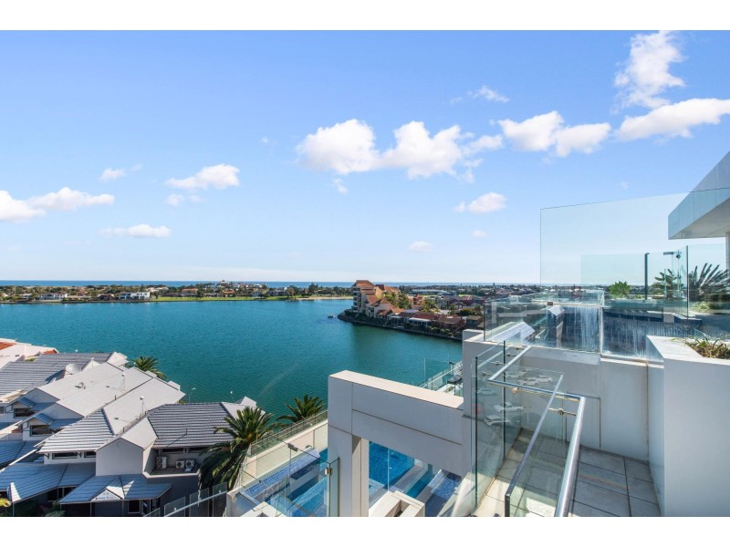 67/155 Brebner Drive, West Lakes SA 5021