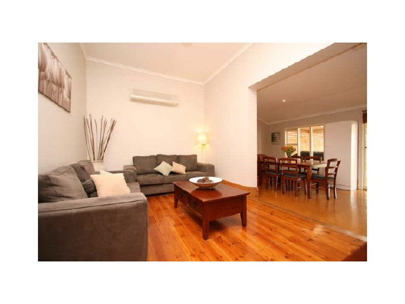 34 Gray Terrace, Rosewater SA 5013