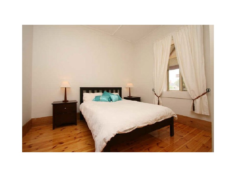 34 Gray Terrace, Rosewater SA 5013