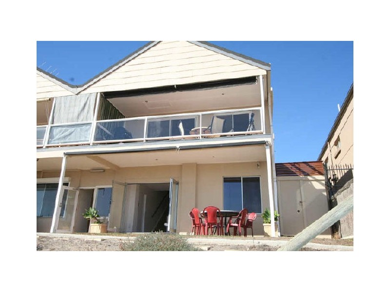 2 & 5/15 Seaview Road  (Esplanade), West Beach SA 5024